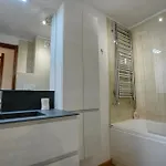 דירה Amazing In With Wifi ברויל-קרוויניה