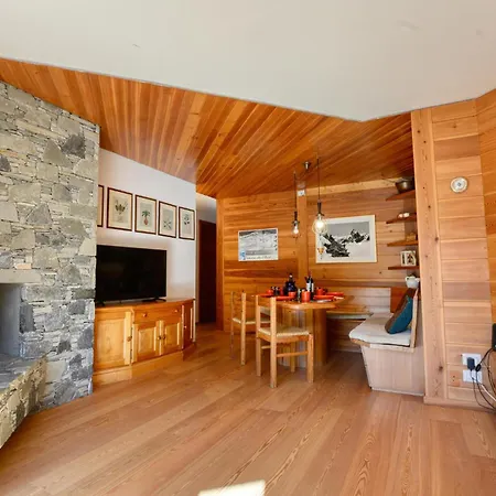 Апартаменты Cozy In With Wifi *